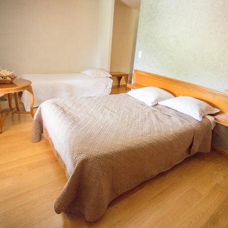Le Bonheur Dans Le Pre Hotel Lucinges Екстериор снимка