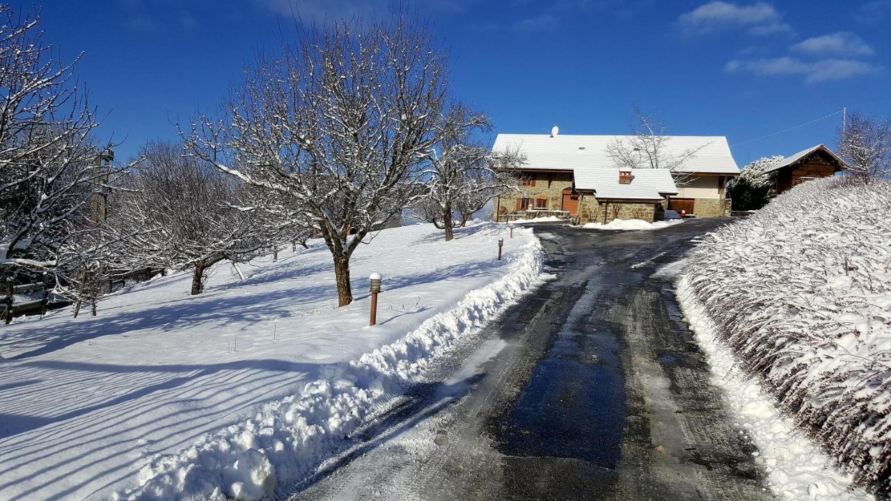 Le Bonheur Dans Le Pre Hotel Lucinges Екстериор снимка