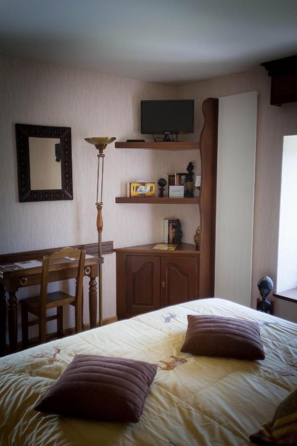 Le Bonheur Dans Le Pre Hotel Lucinges Екстериор снимка